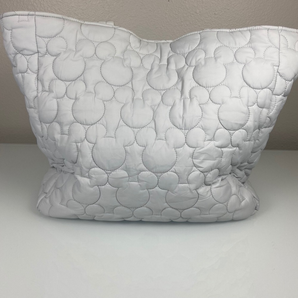 Vera Bradley Disney Lunar Gray Mickey Quilted Vera Tote NEW Lightweight